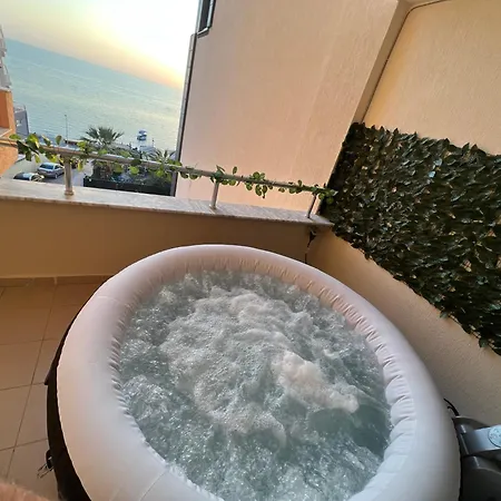 Sea View With Jacuzzi Durres